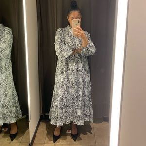 Zara white and black flowy/breathable fabric dress